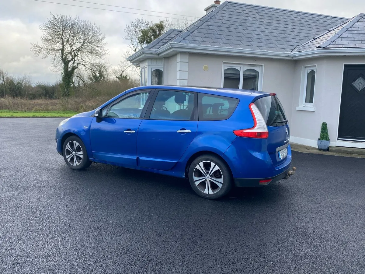 Renault Scenic 7 seater - Image 4