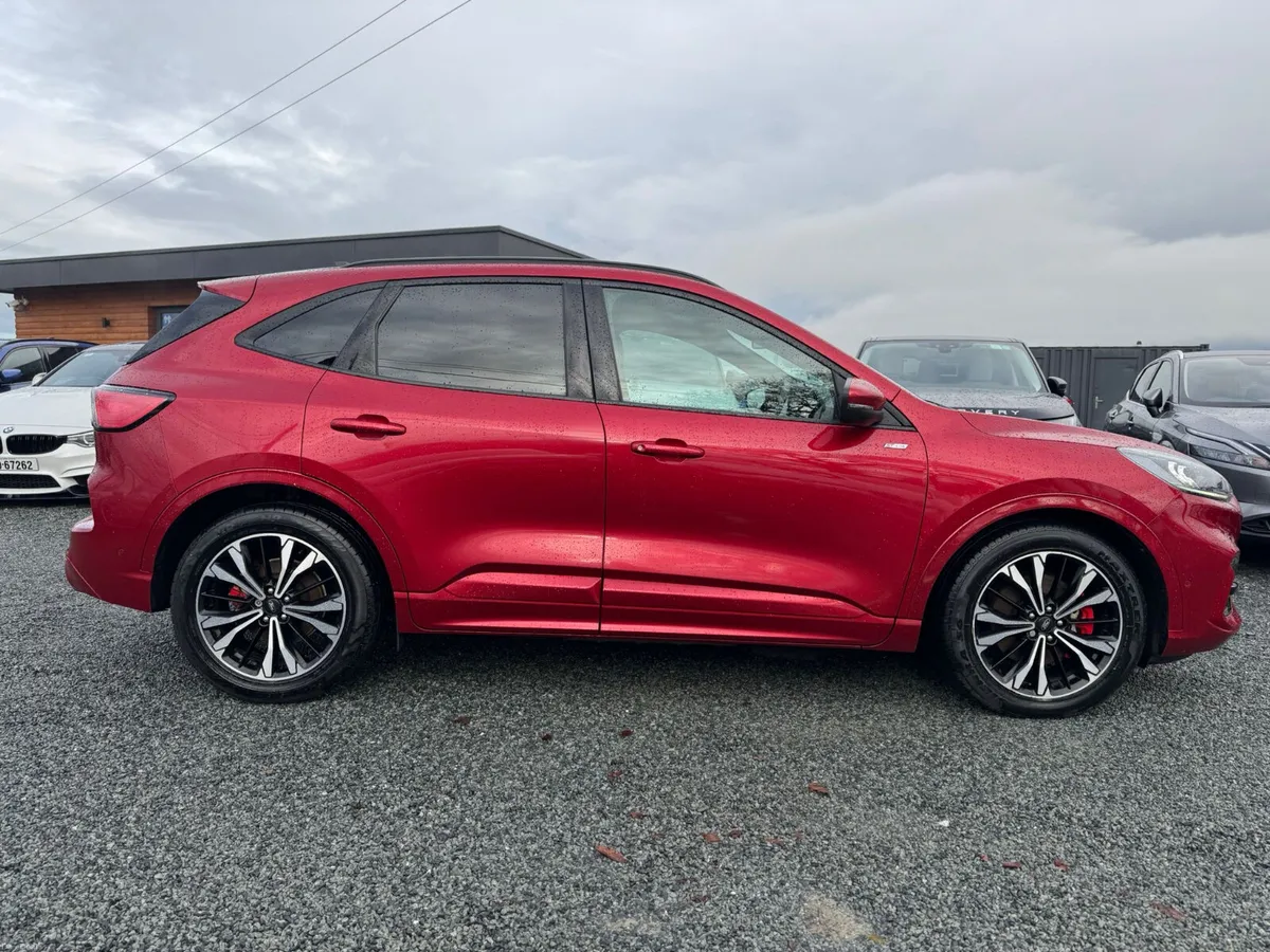 20 Ford Kuga STLINE FIRST EDITION AUTO - Image 2