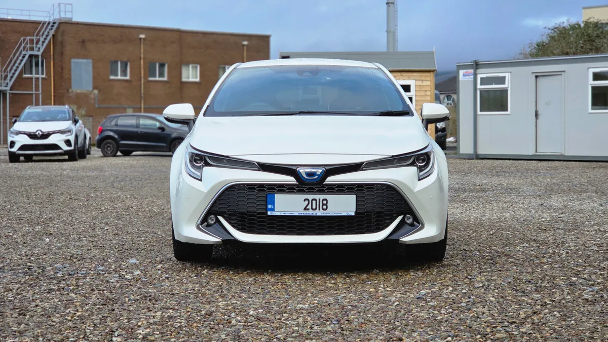 2018 Toyota Corolla Sport Hybrid Automatic - Image 2