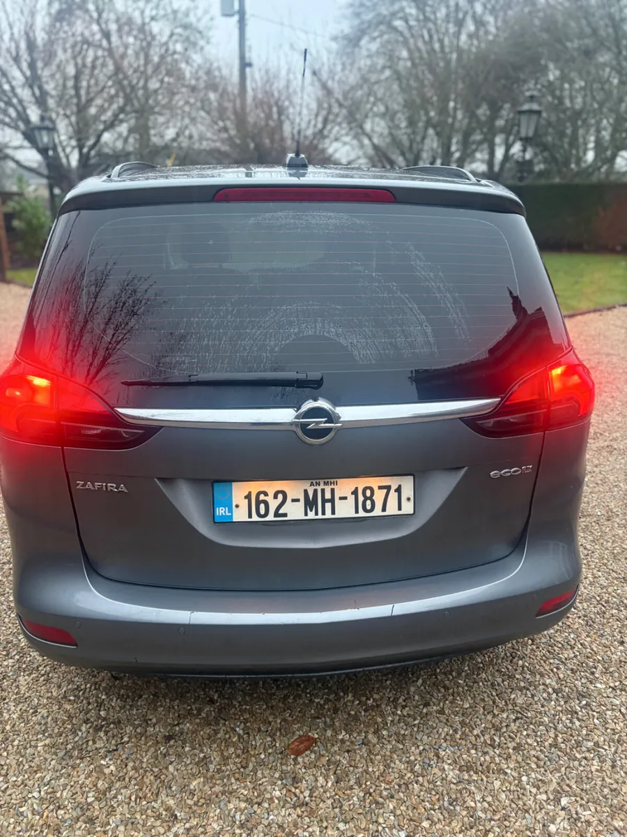 Opel Zafira 2016 , Low mileage, 7 seater - Image 4