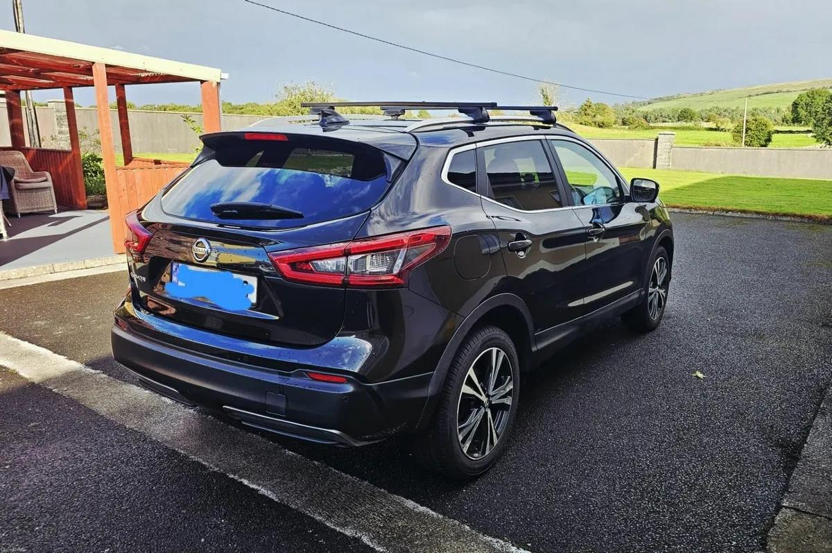 Nissan Qashqai 2018 Sunroof - Image 2