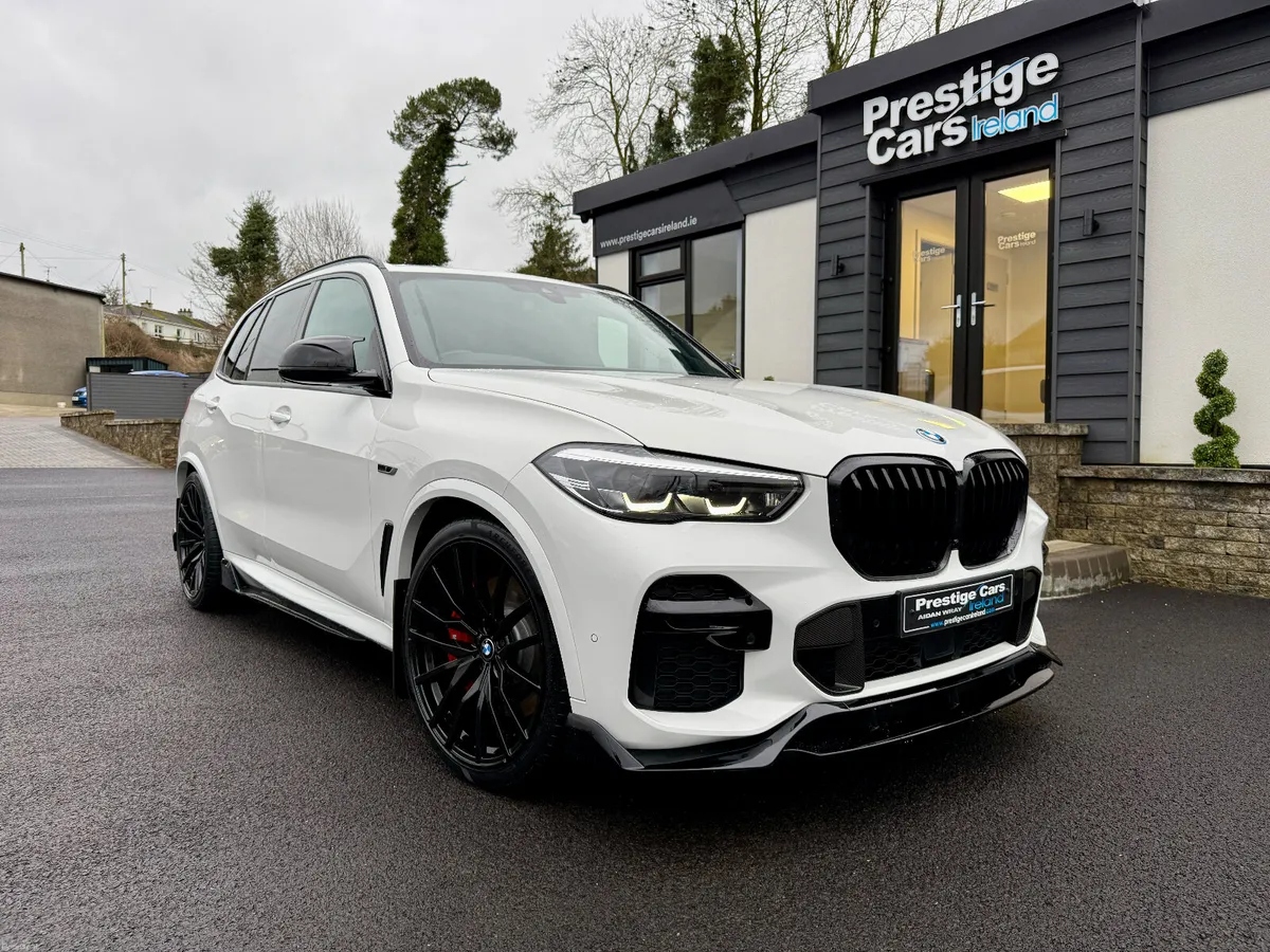 221 BMW X5 45E M SPORT,M PERFORMANCE KIT,HIGH SPEC - Image 3