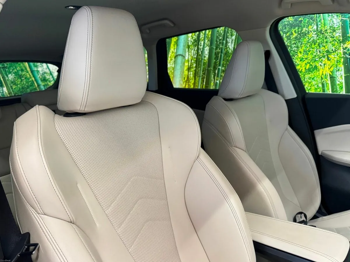 BMW iX1 eDrive20 Sport - Image 3