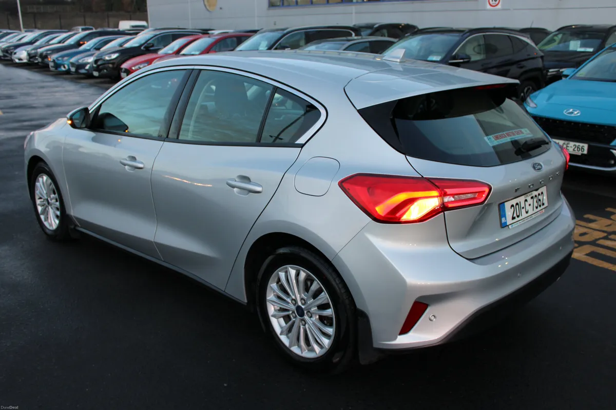 Ford Focus 2020 - Image 3