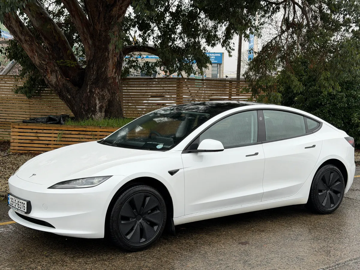 2025 TESLA MODEL 3 LONG RANGE MODEL - Image 3