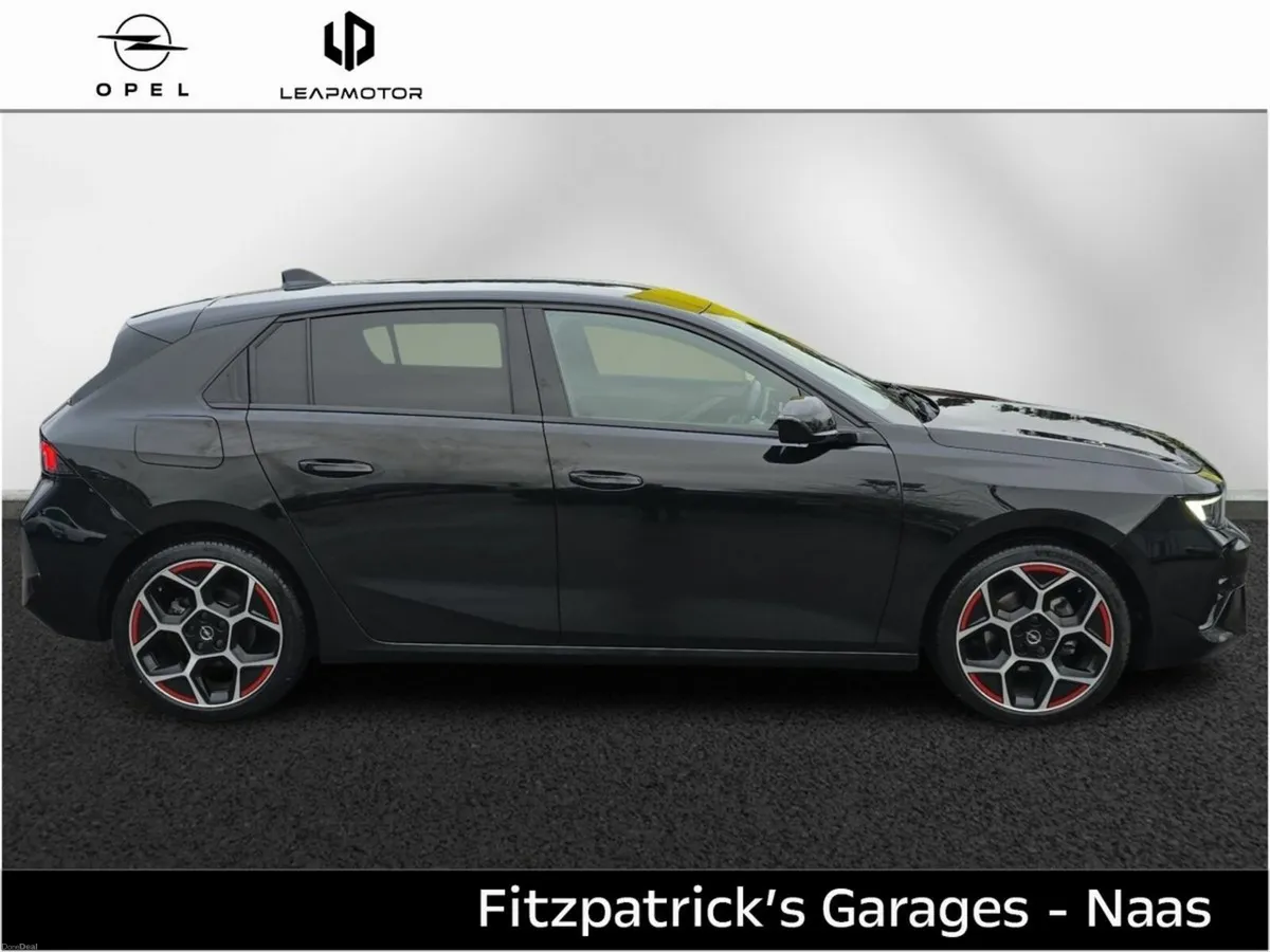 Opel Astra GS 1.2i Auto Demo with 3.9% Finance Ava - Image 4