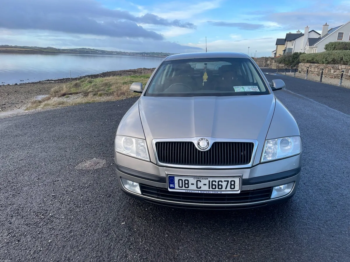 Skoda Octavia Elegance 1.9 TDI DSG Automatic - Image 3