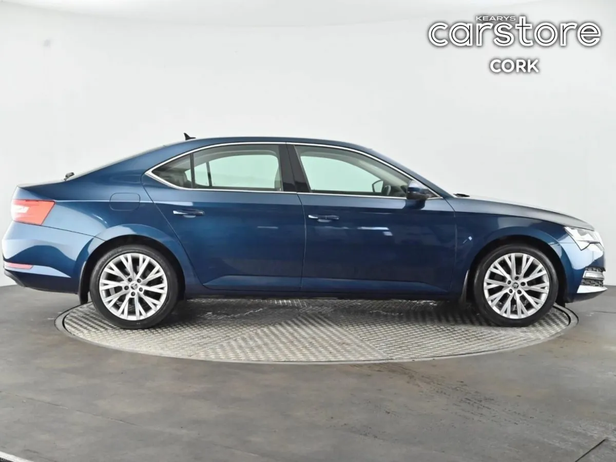 Skoda Superb Style 1.5TSI 150HP DSG - Image 2