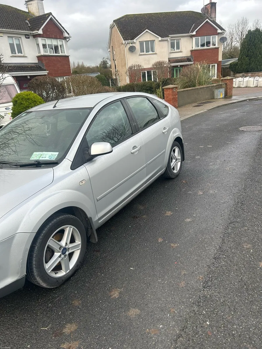 Ford focus 2008 - Image 4