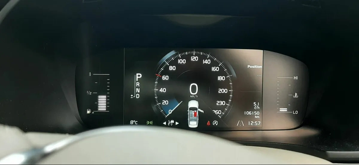 Volvo S90 2017 - Image 4