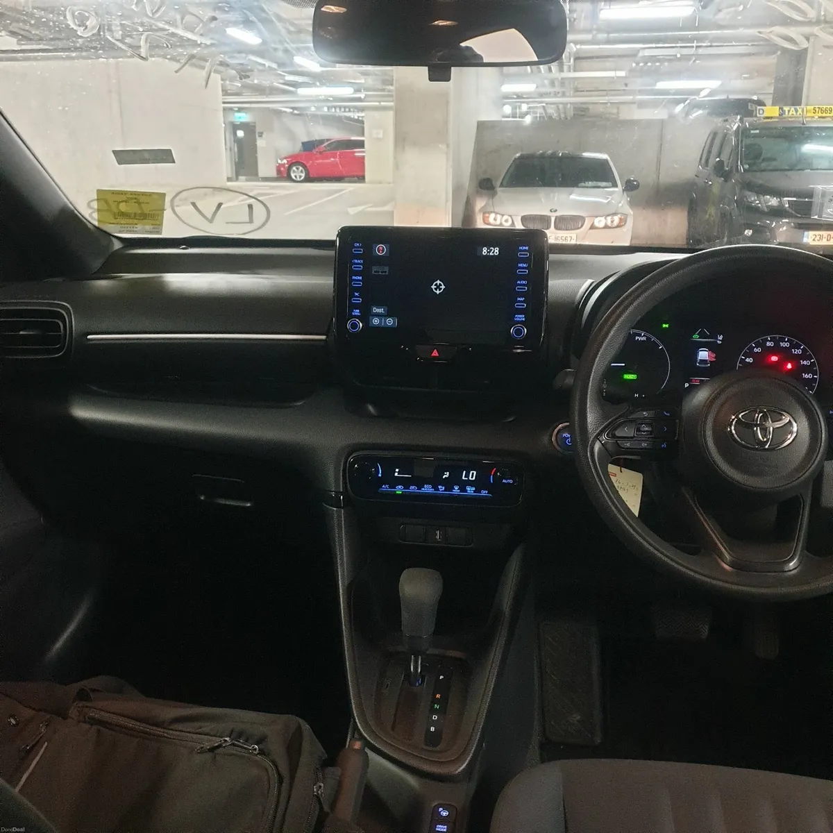 Toyota Yaris 2020 - Image 2