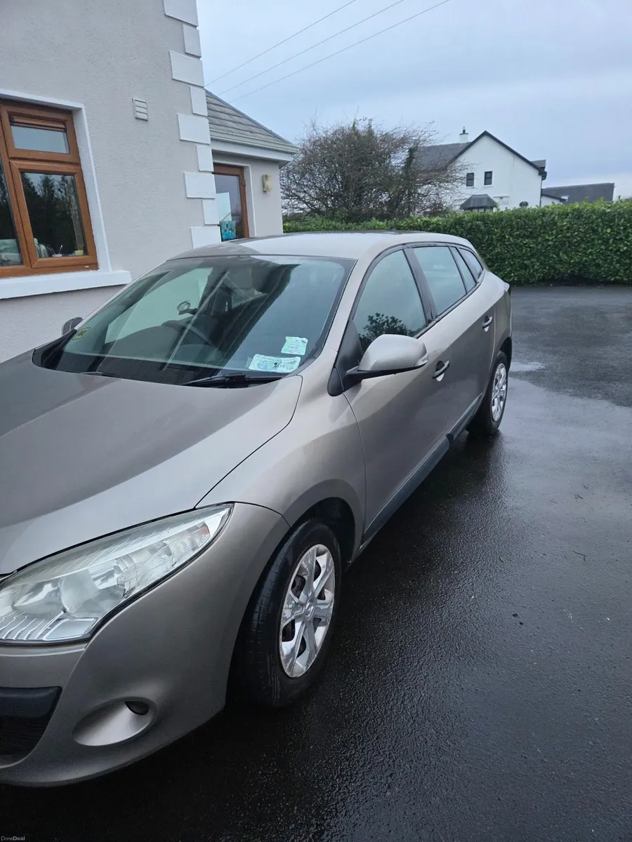 Renault Megane 2010 - Image 4