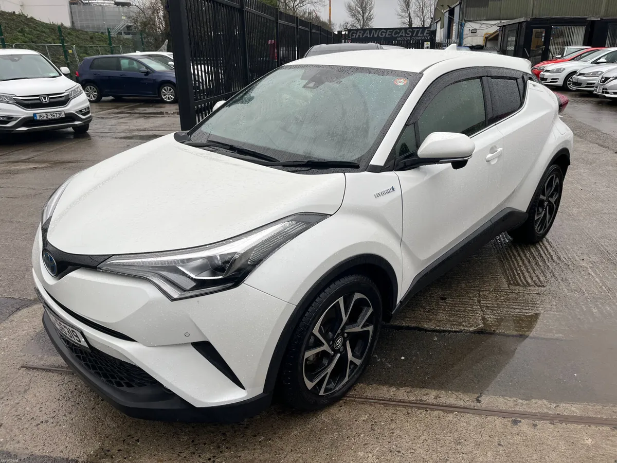 TOYOTA C-HR 2019, 1.8 HYBRID AUTO FULL LEATHER - Image 3