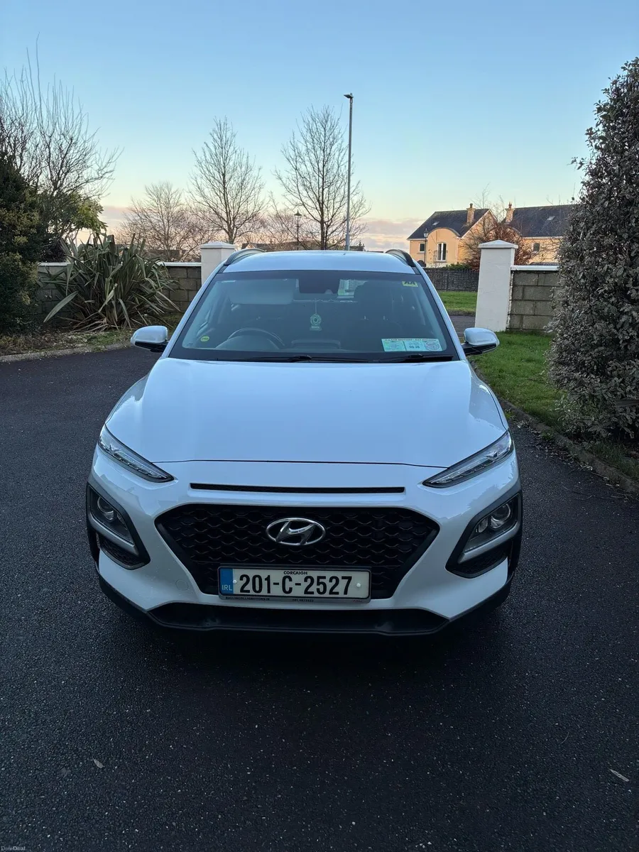 HYUNDAI KONA 2020, Comfort 1.0 Petrol NEW NCT - Image 1