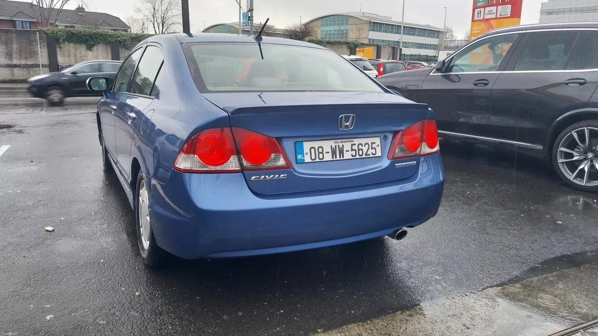 Honda Civic 2008 1.3 Automatic Hybrid - Image 4