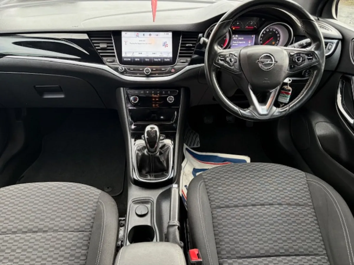 Opel Astra 2016 - Image 3
