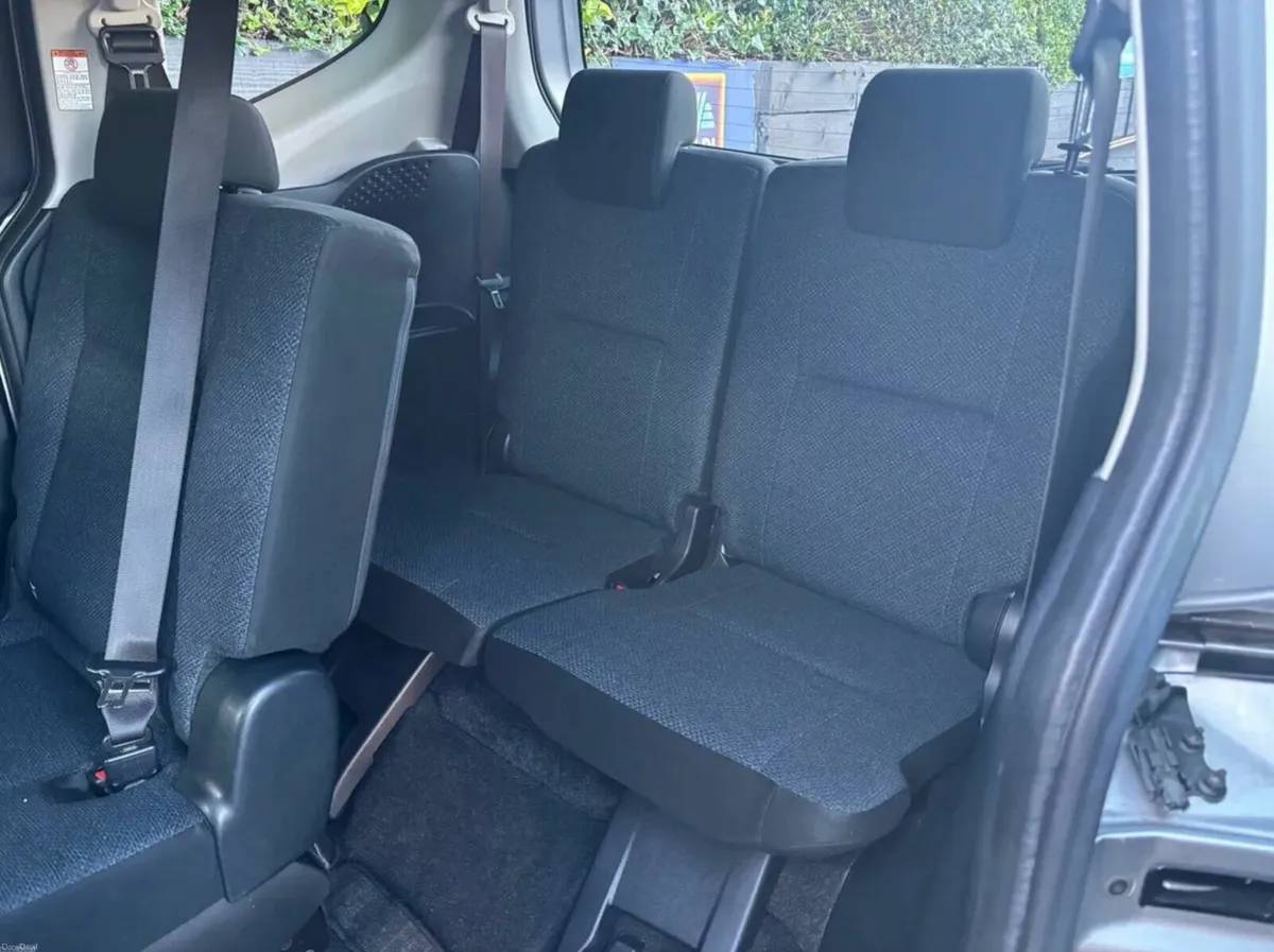 Toyota Sienta 2017 - Image 4