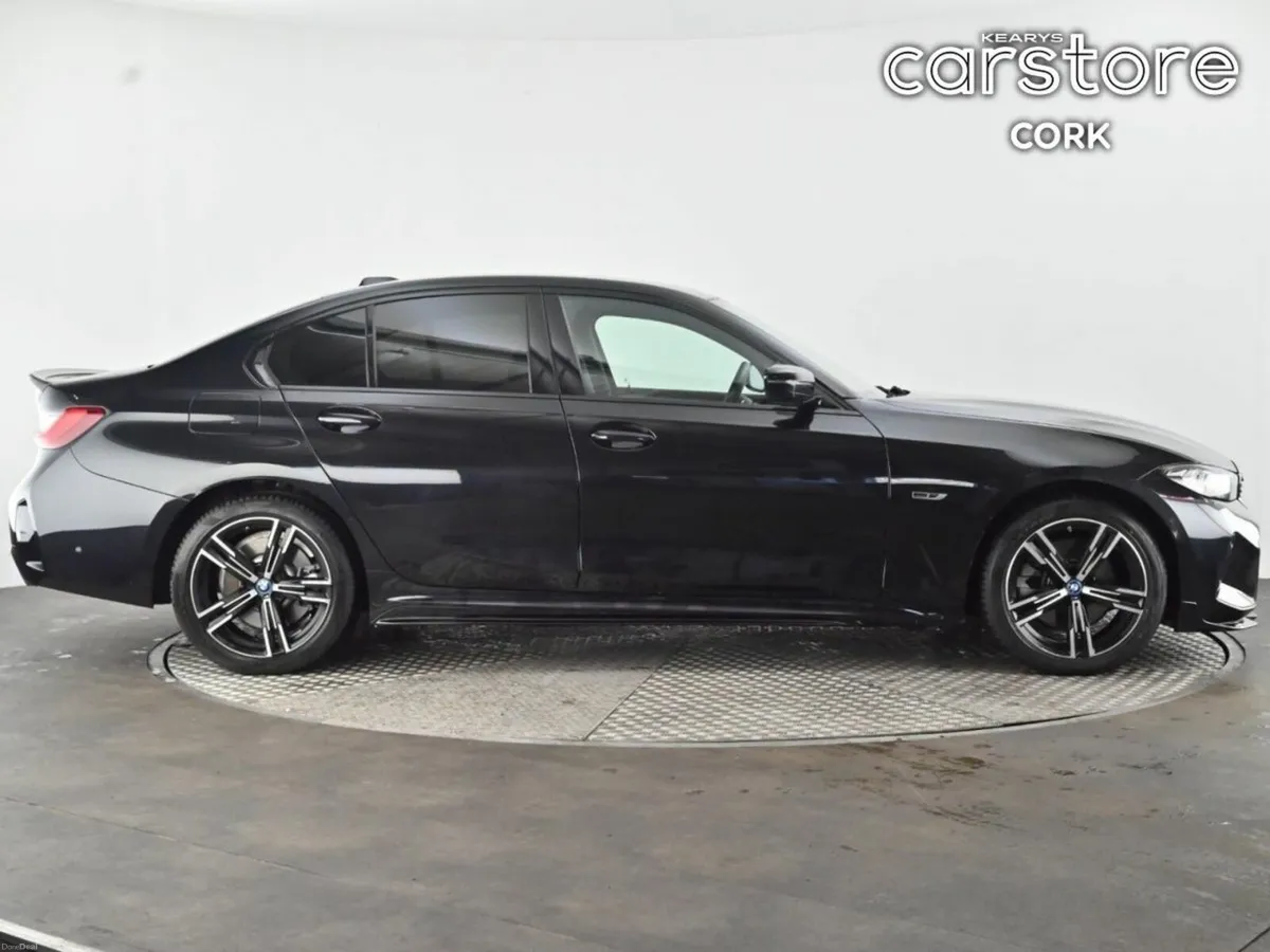 BMW 3-Series 330 E M Sport Auto  330 e M Sport  33 - Image 2