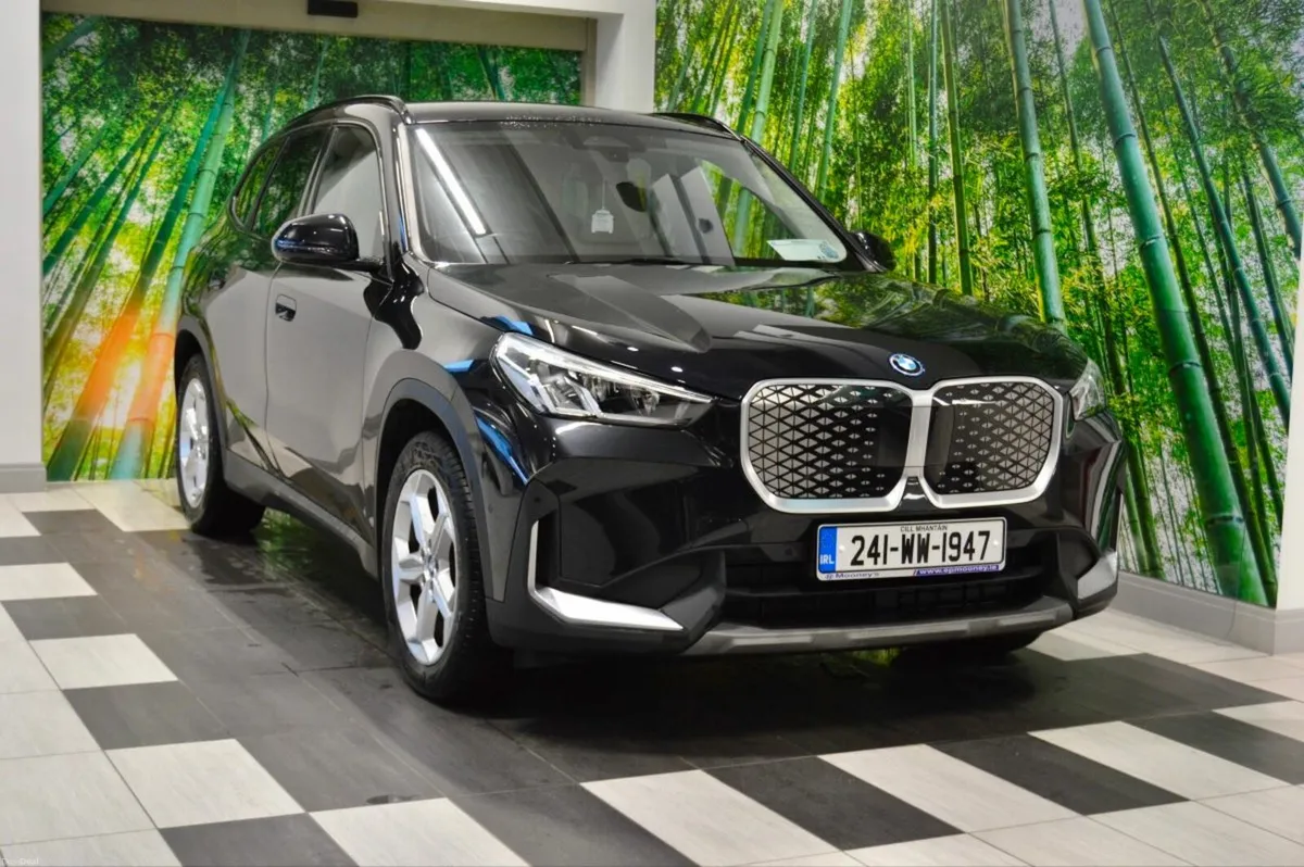 BMW iX1 eDrive20 Sport - Image 4