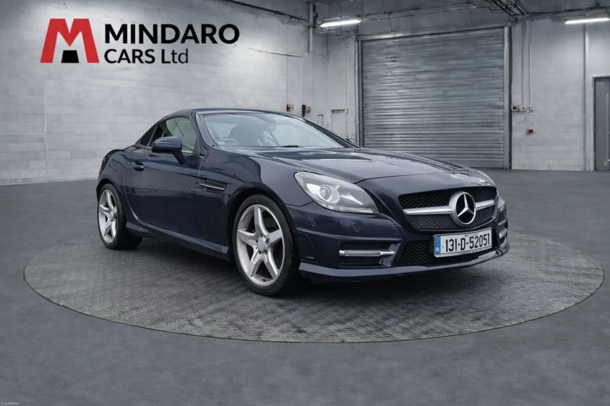 Mercedes-Benz SLK 2013//EXCELLENT CONDITION - Image 4