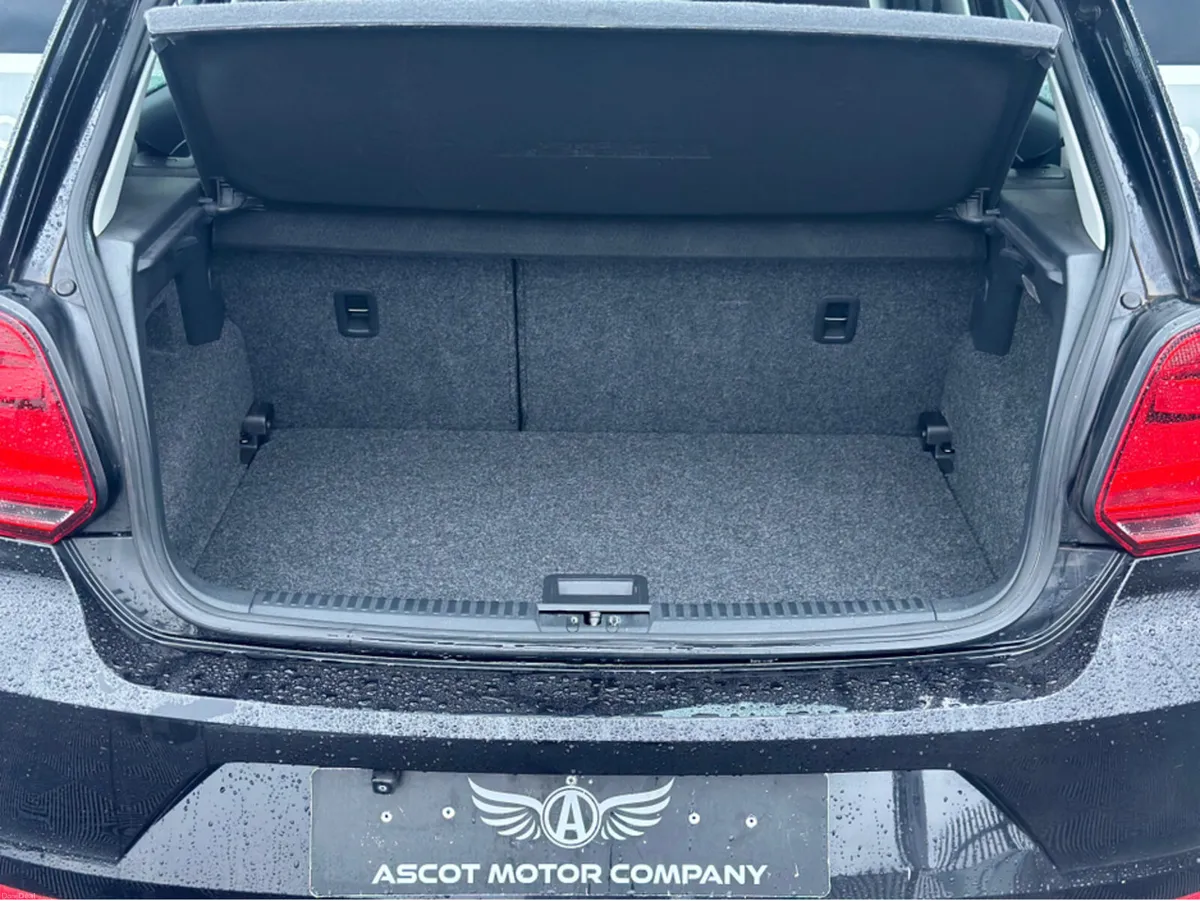 Volkswagen Polo Automatic - Image 6