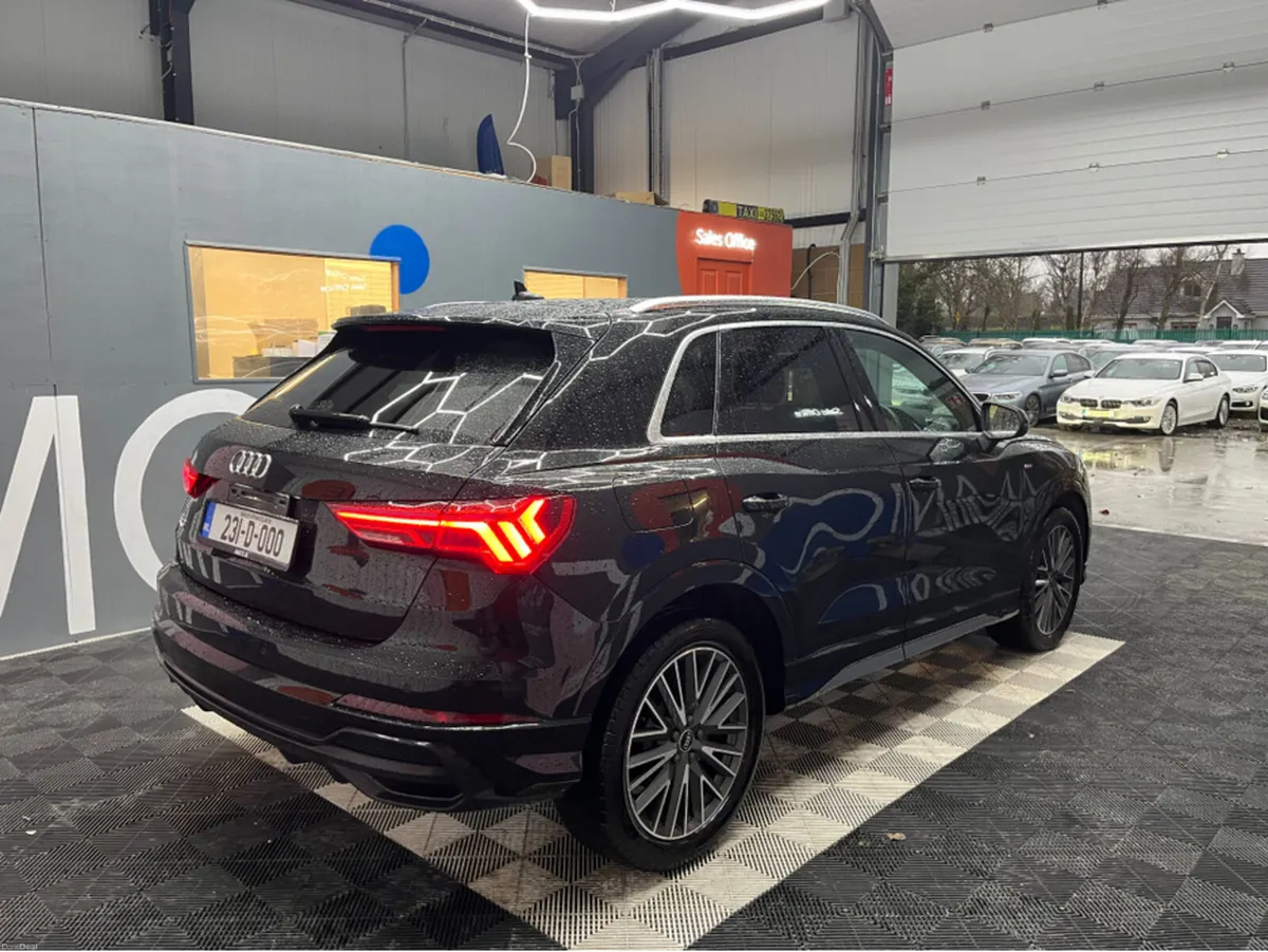 Audi Q3 2023 AUDI Q3 35TFSI S LINE 1.5 AUTOMATIC / - Image 2