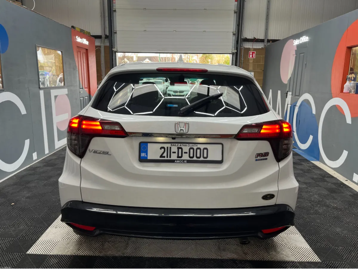 Honda Vezel 2021 HONDA VEZEL RS HYBRID SENSING 1.5 - Image 3