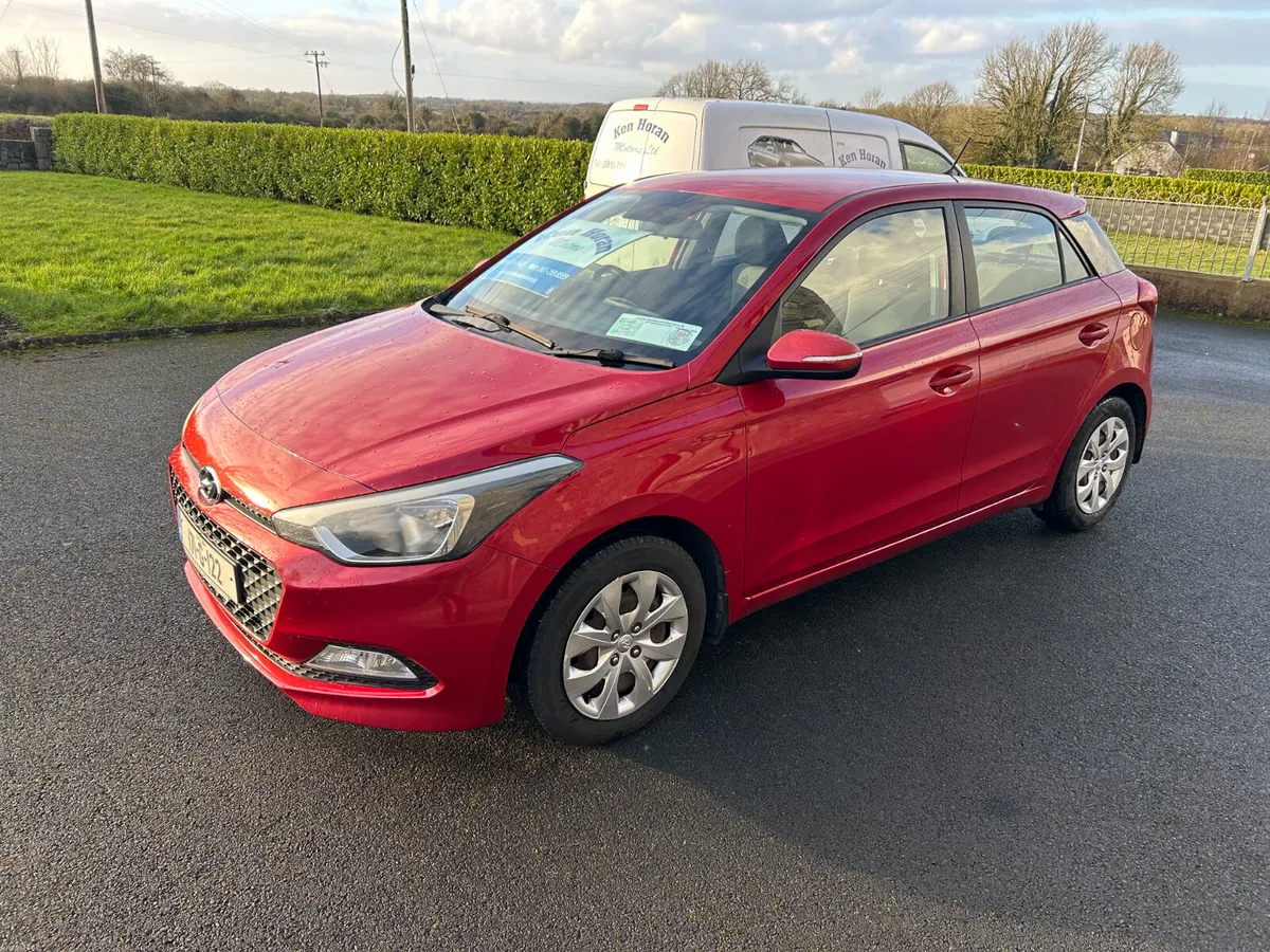 Hyundai i20 1.2 Petrol 2017 - Image 3