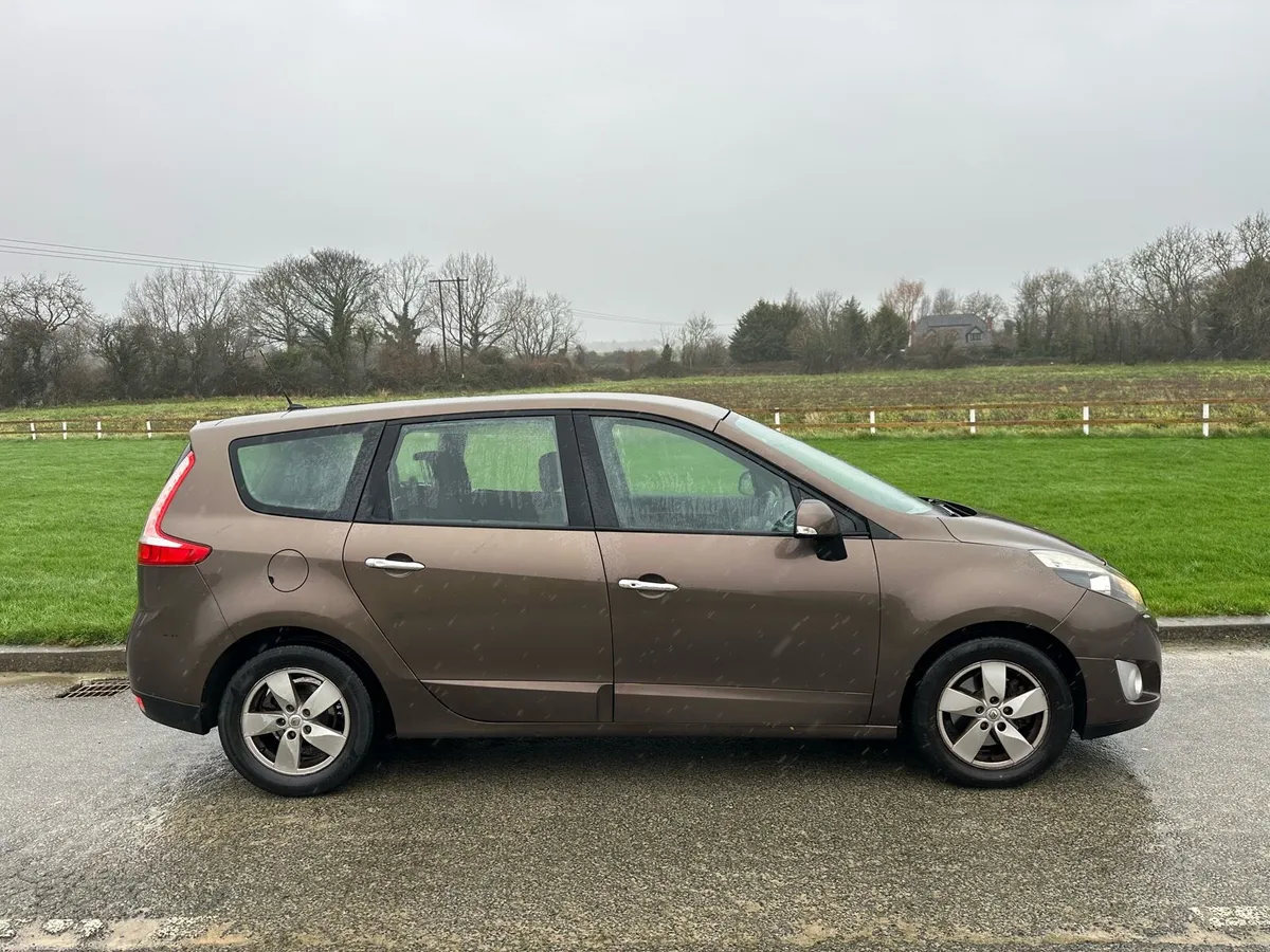 Renault Grand Scenic 2010 NCT 08/26 - Image 3