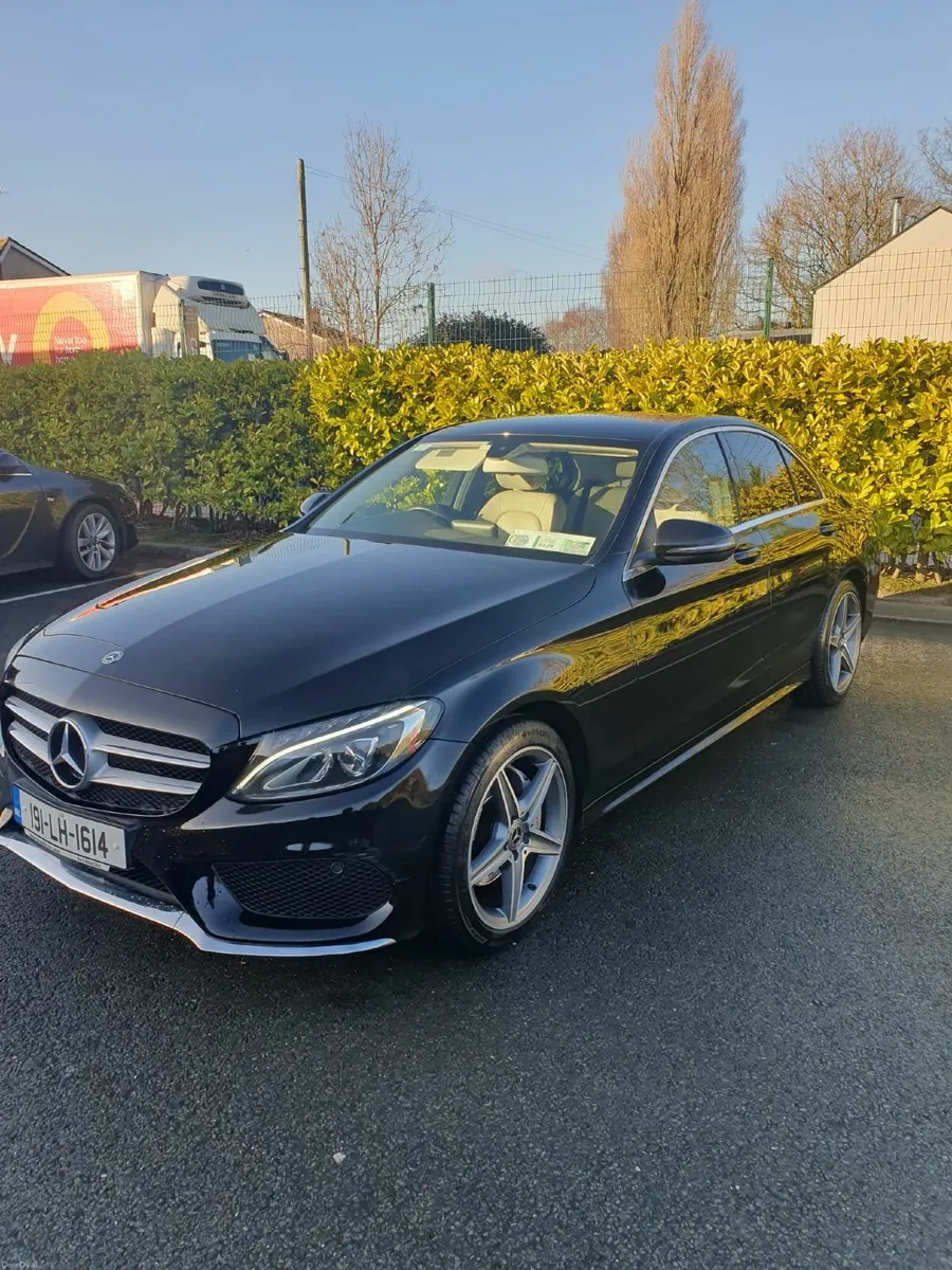 Mercedes-Benz C-Class 2019 - Image 3