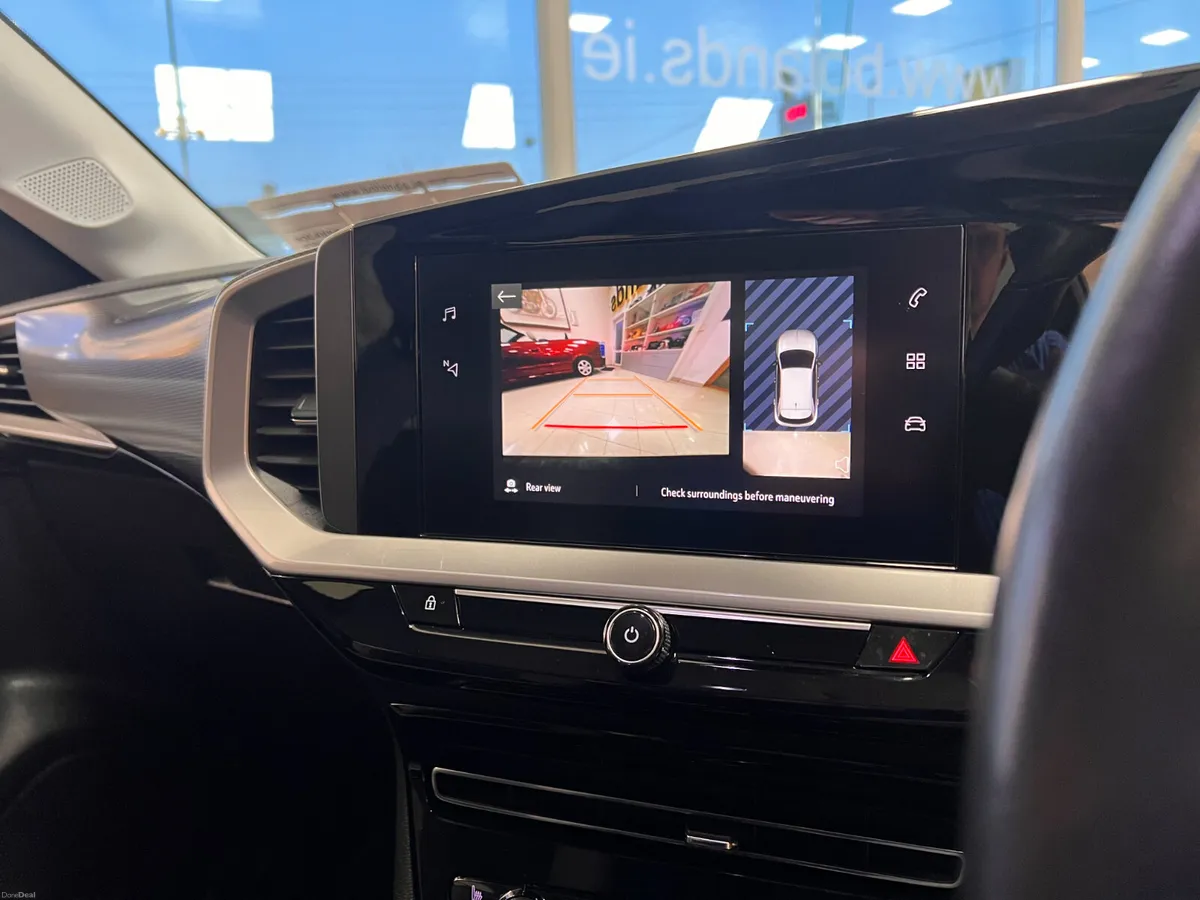 Automatic Petrol Low Kms High Spec 1 Owner Opel Mo - Image 4