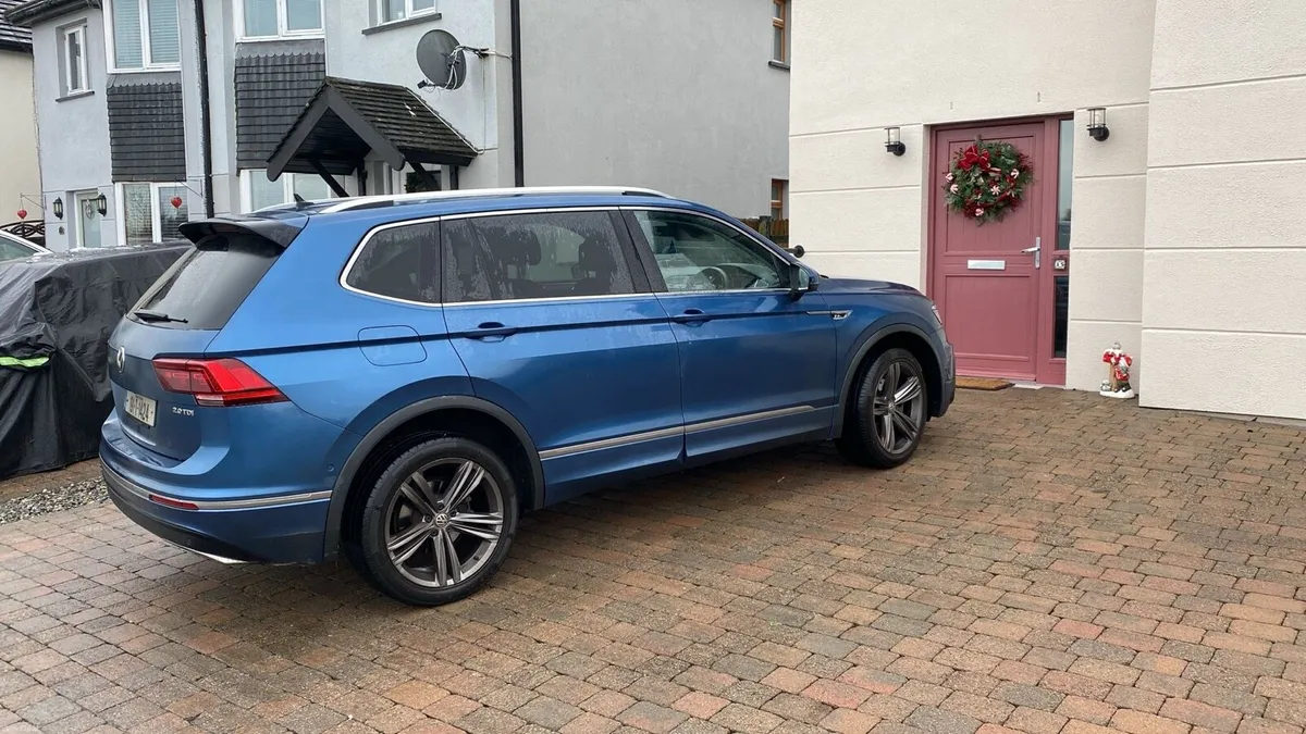 2019 VW Tiguan All Space R line 2.0tdi 7 seater - Image 4