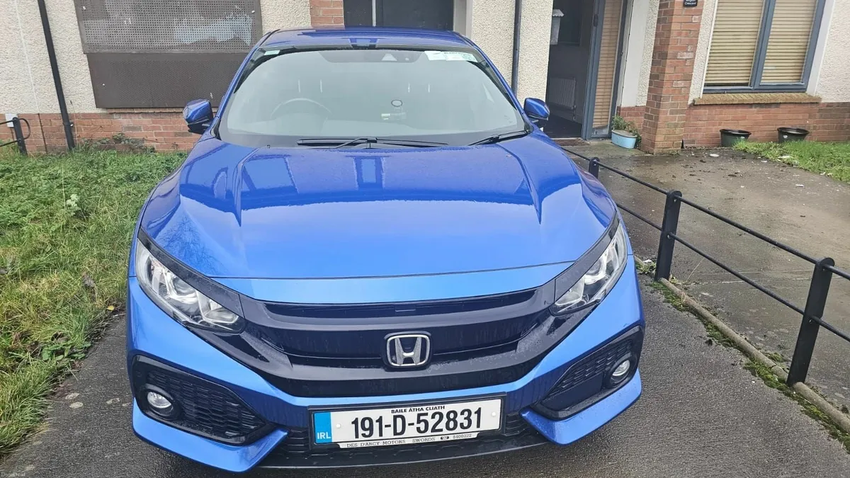Honda Civic 2019 - Image 3