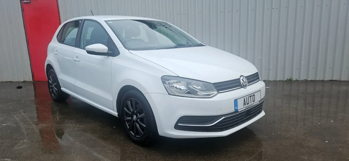 Volkswagen Polo auto 1.2 comfortline low kms - Image 2