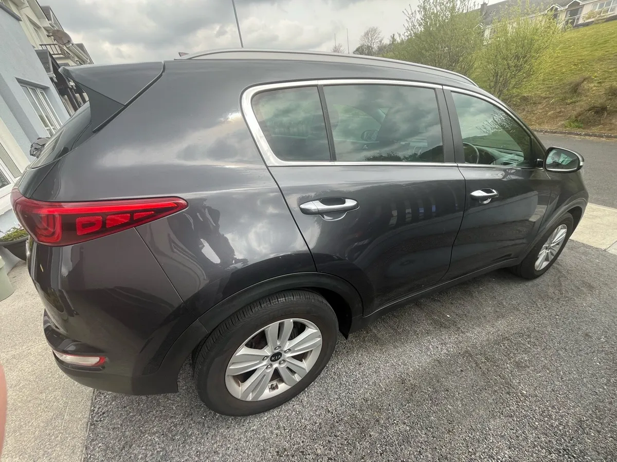 Kia Sportage 2018 - Image 3