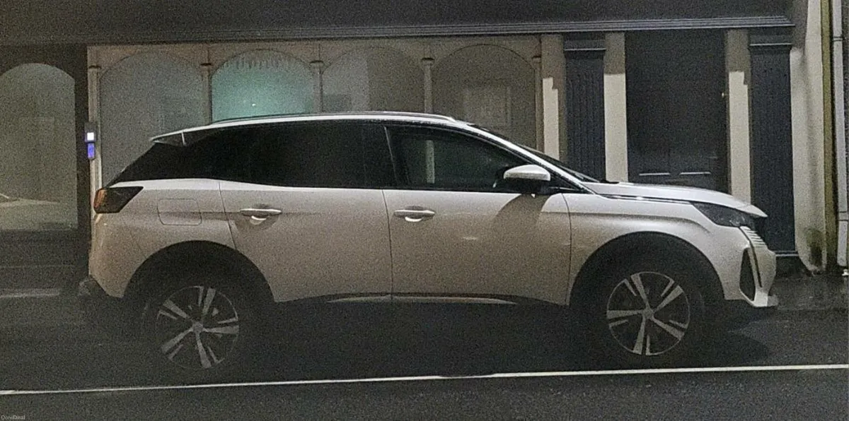 Peugeot 3008 - Image 2