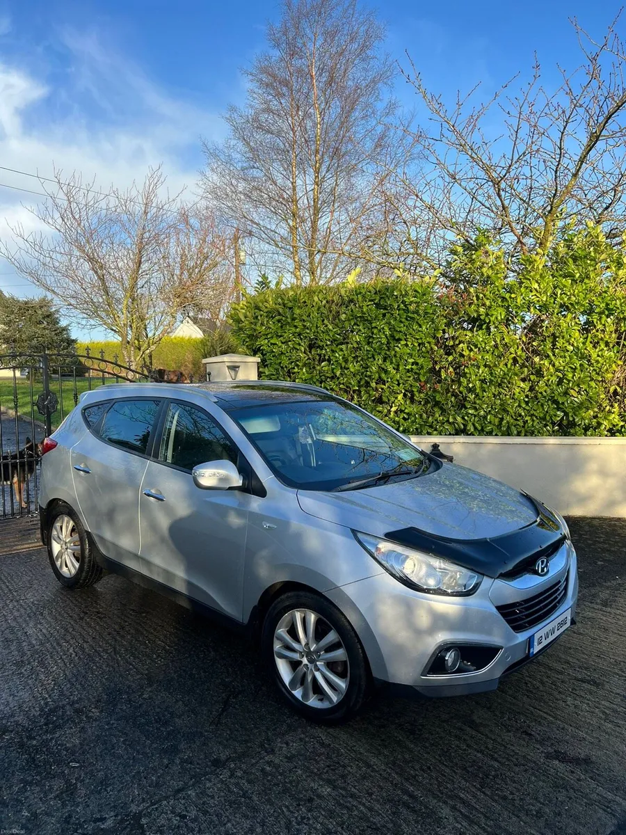 2012 Hyundai ix35 4x4 (nct 2/26 tax 2/26 ) - Image 4