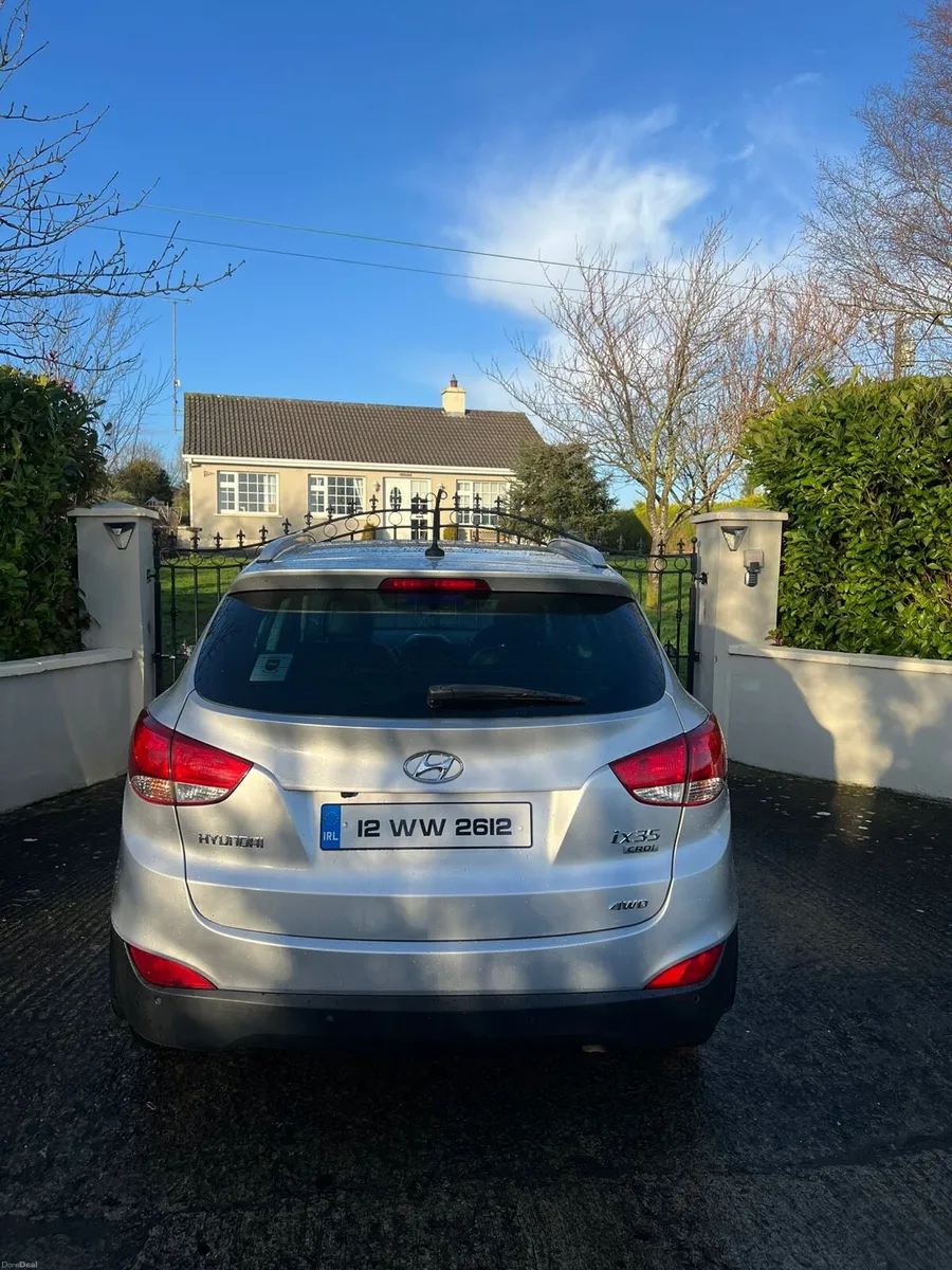 2012 Hyundai ix35 4x4 (nct 2/26 tax 2/26 ) - Image 2