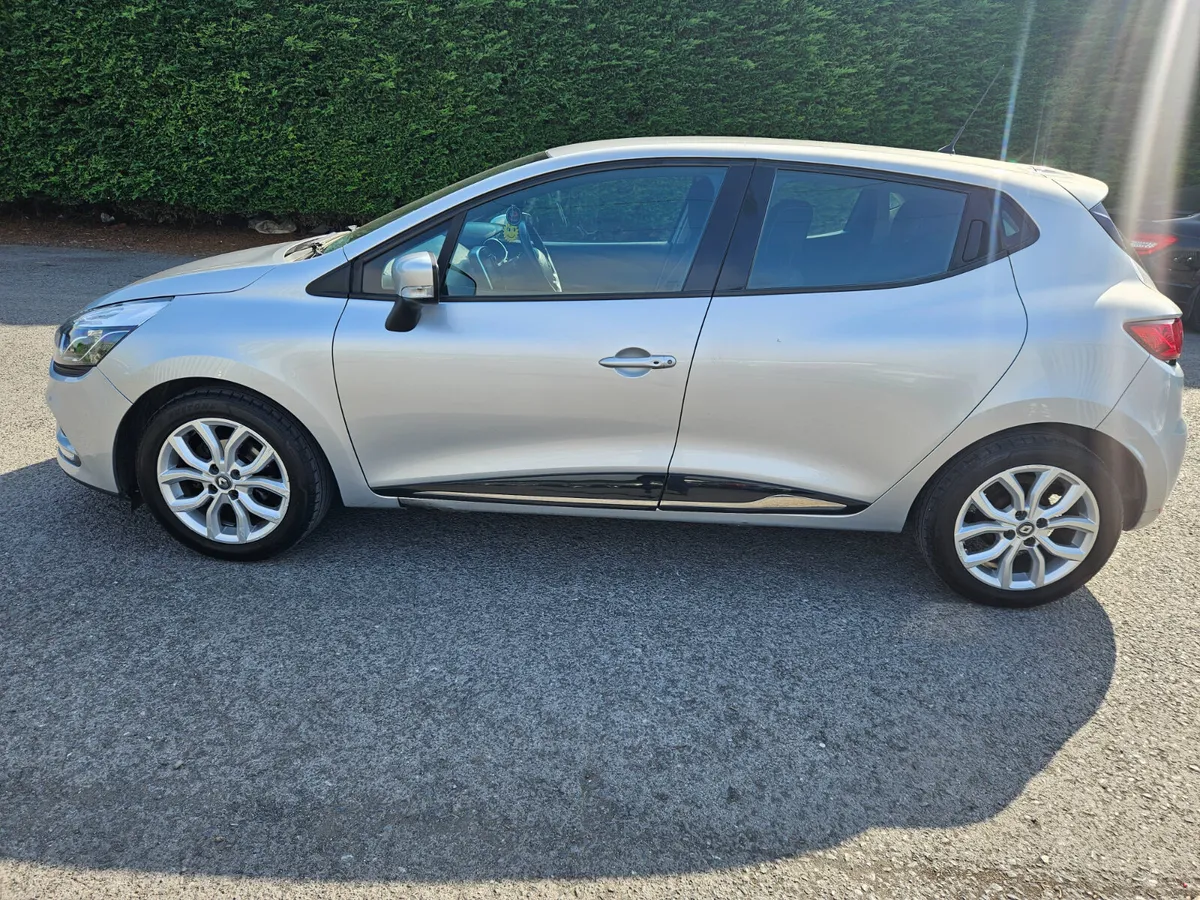 Renault Clio 2017 1.2 DYNAMIQUE NAV - Image 4