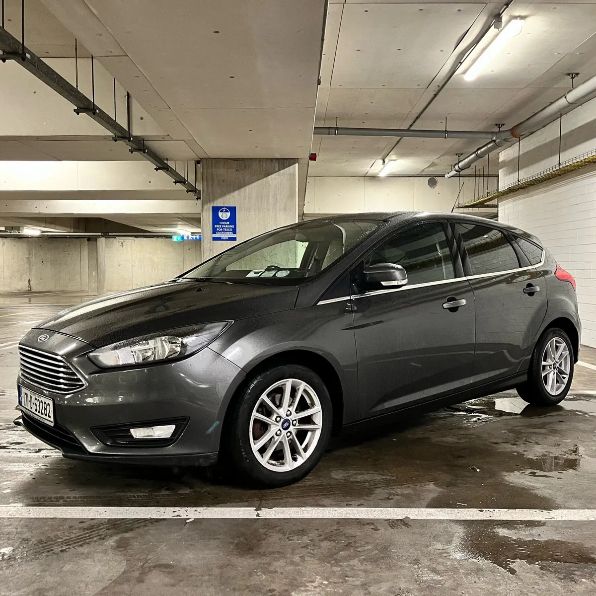 2017 Ford Focus eco boost - Image 2