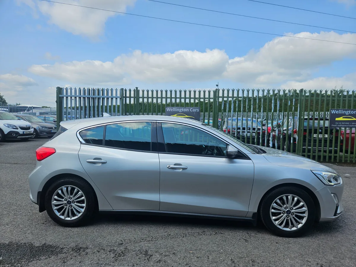 Ford Focus 2019 1.0 ECOBOOST TITANIUM 125PS - Image 3