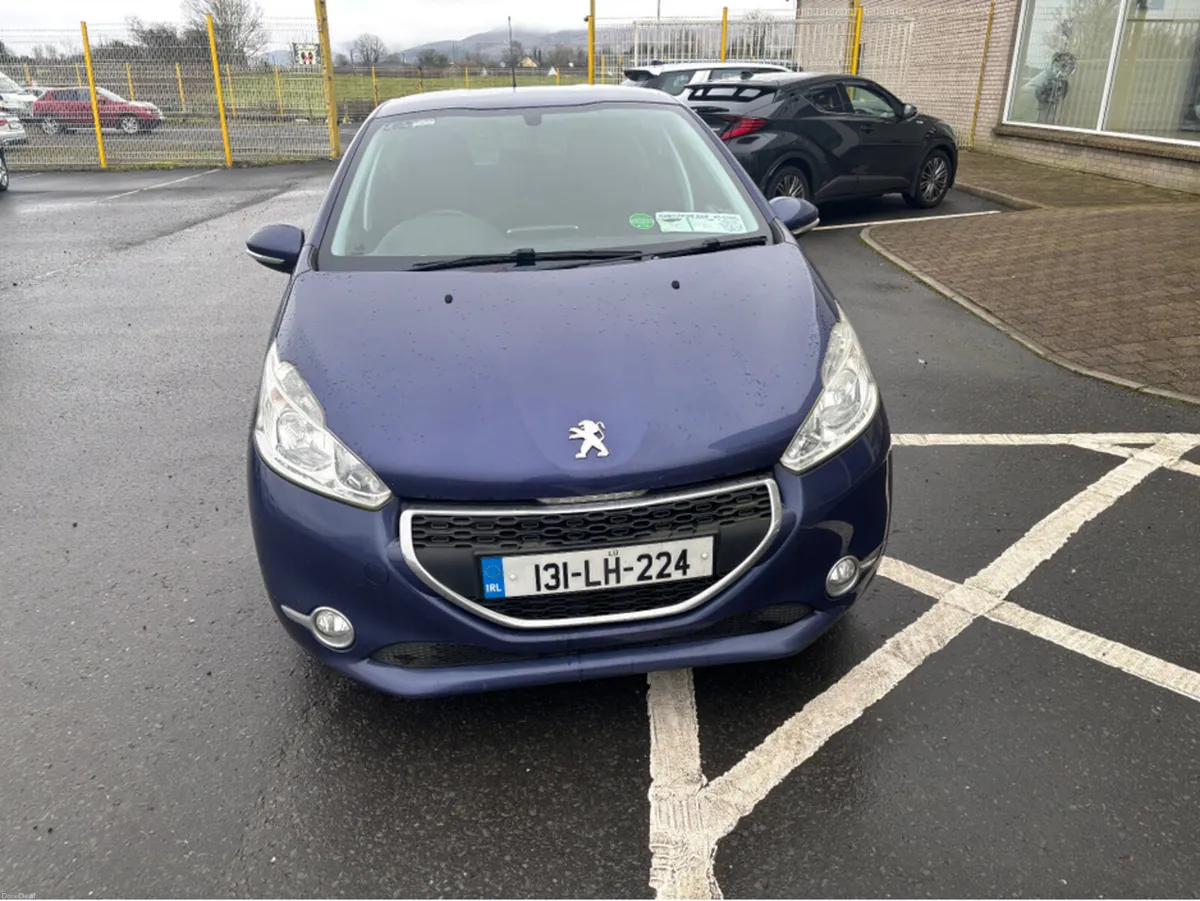Peugeot 208 ACTIVE 1.0 4DR - Image 3