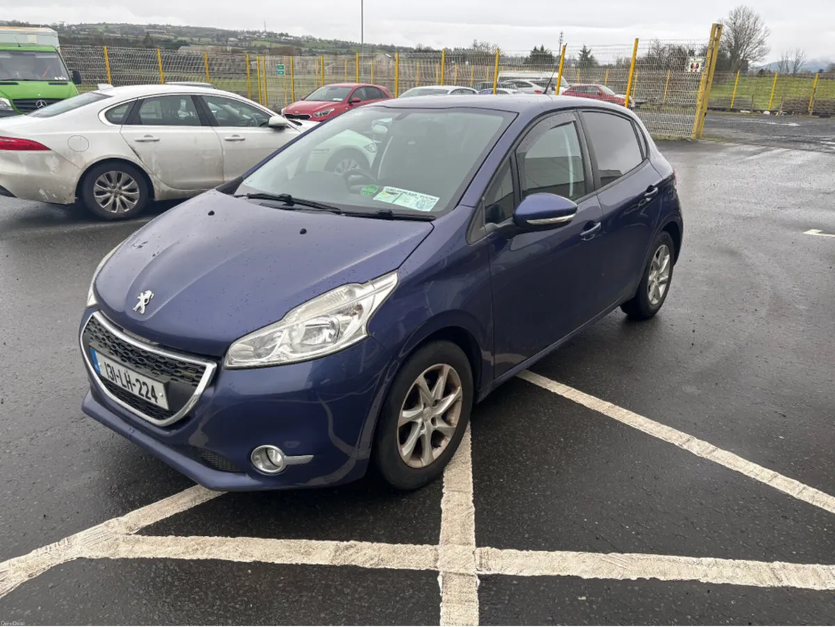 Peugeot 208 ACTIVE 1.0 4DR - Image 4