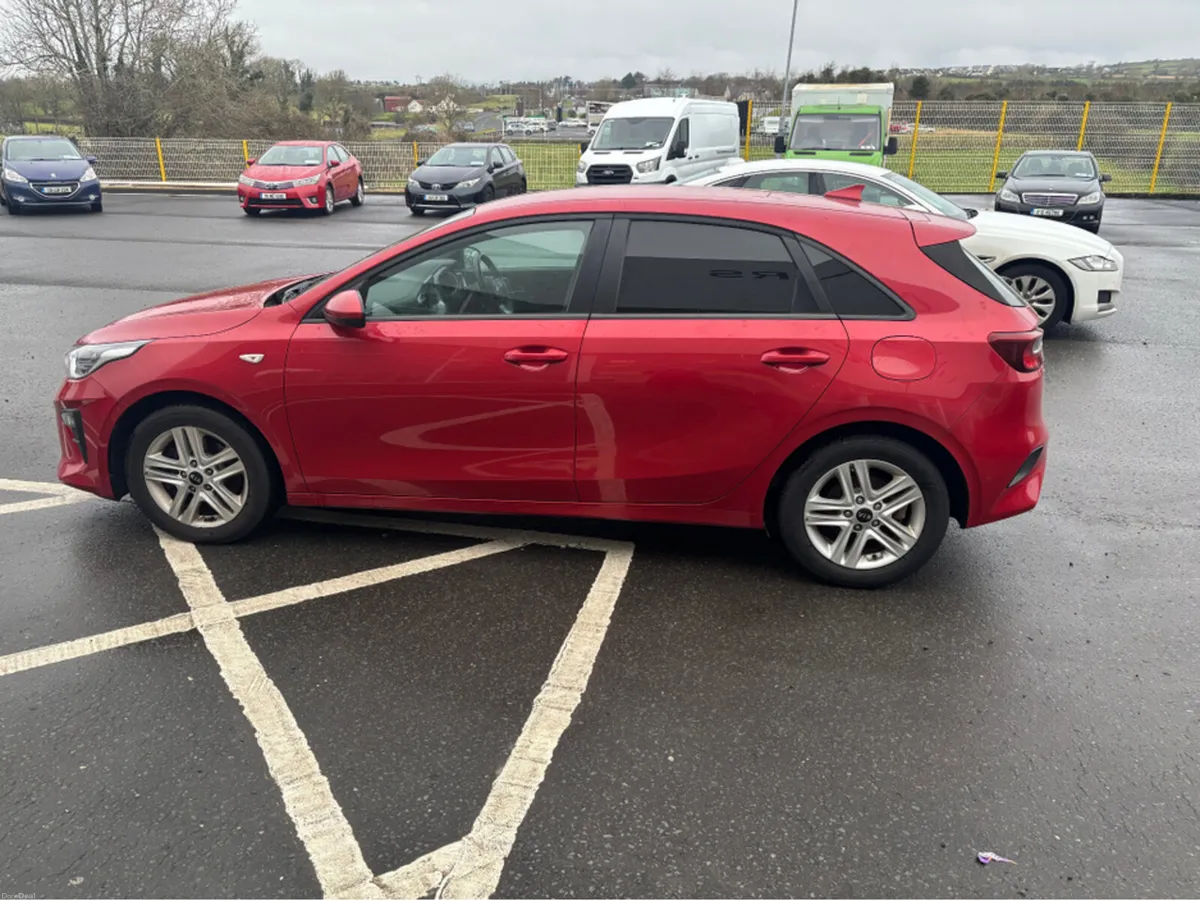 Kia Ceed K2 COMMERCIAL 5DR - Image 5