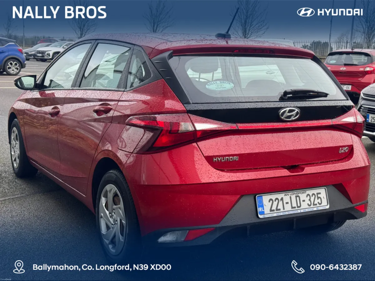 Hyundai i20 CLASSIC 5DR - Image 3