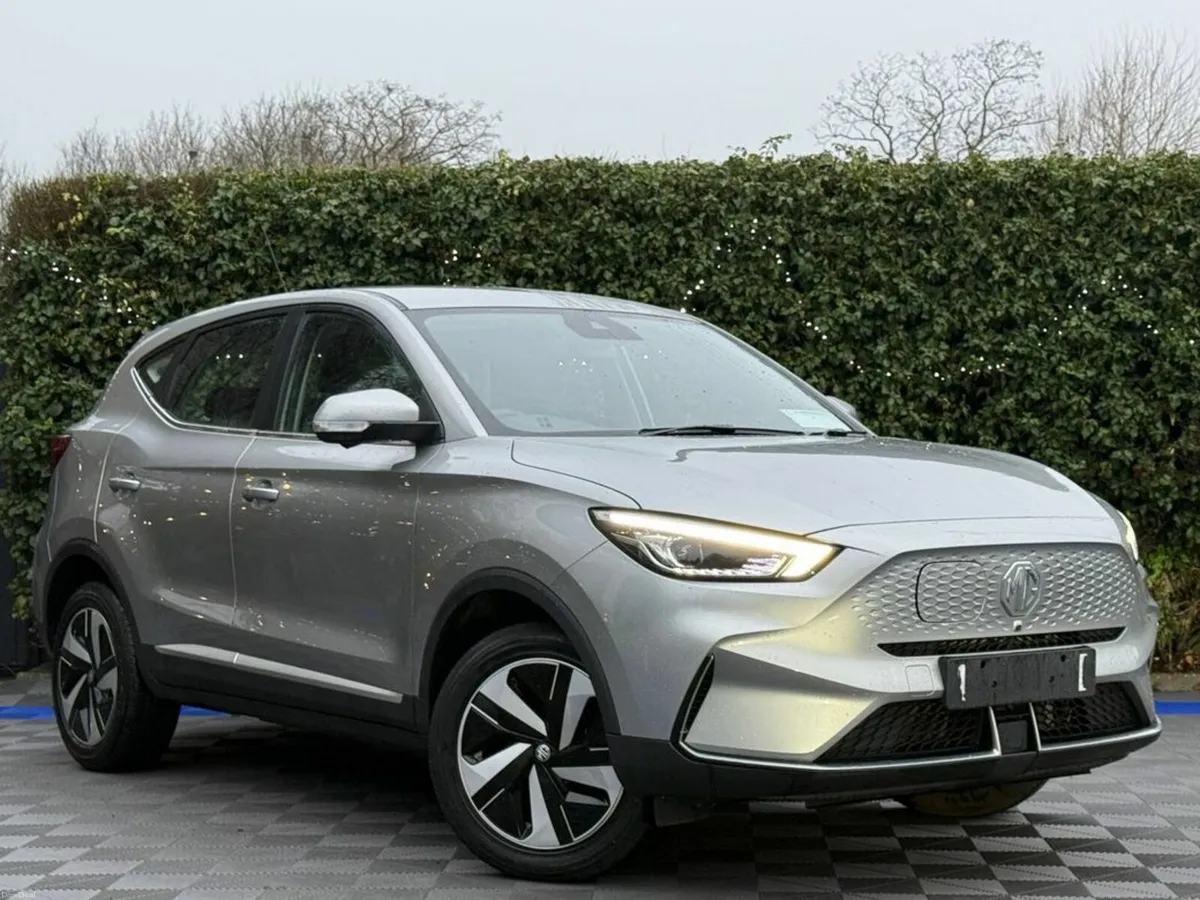 MG ZS 73KWH // LONG RANGE MODEL // 8, 700 MILE FRO - Image 1