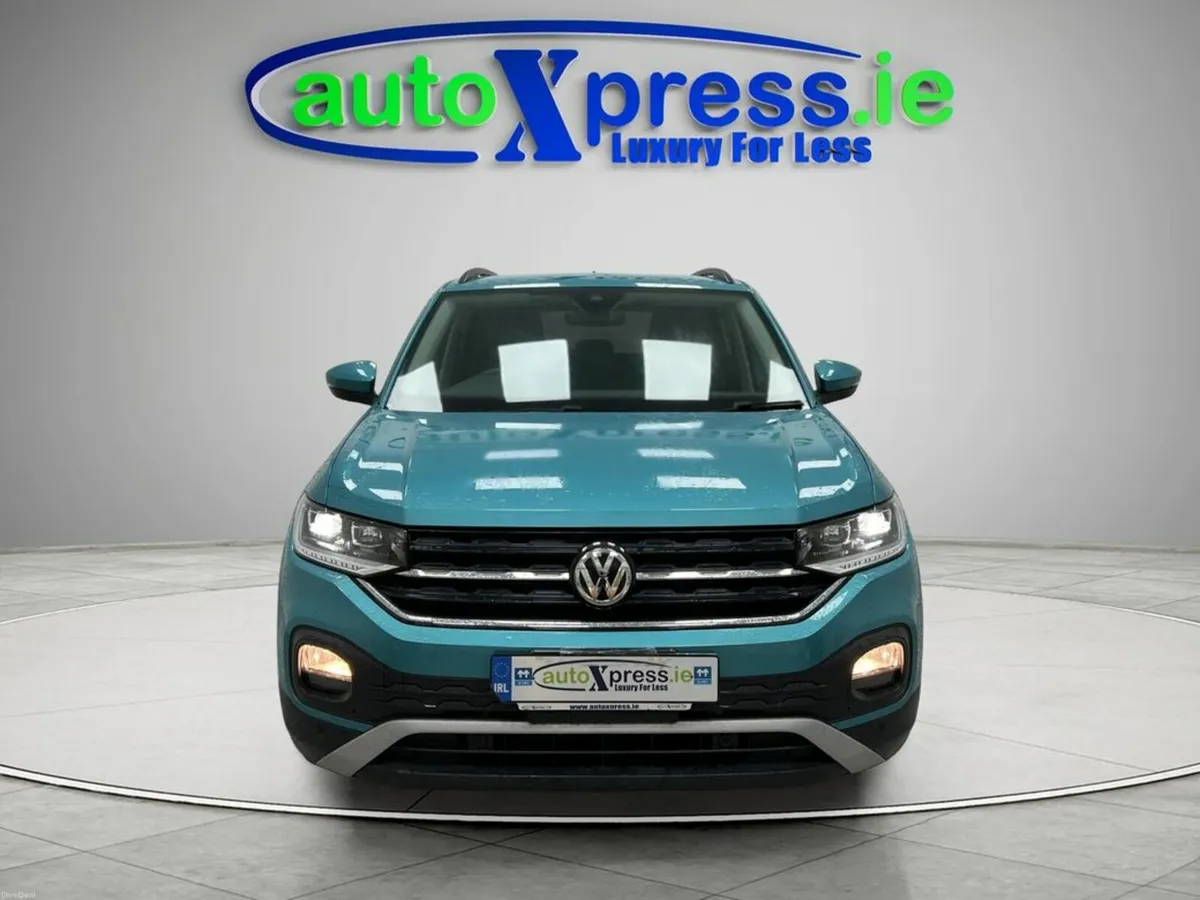 Volkswagen T-Cross 1.0 TSI Automatic - Image 3