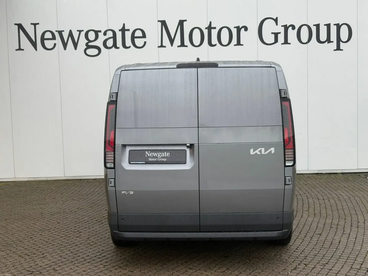 Kia PV5 Commercial - Image 4