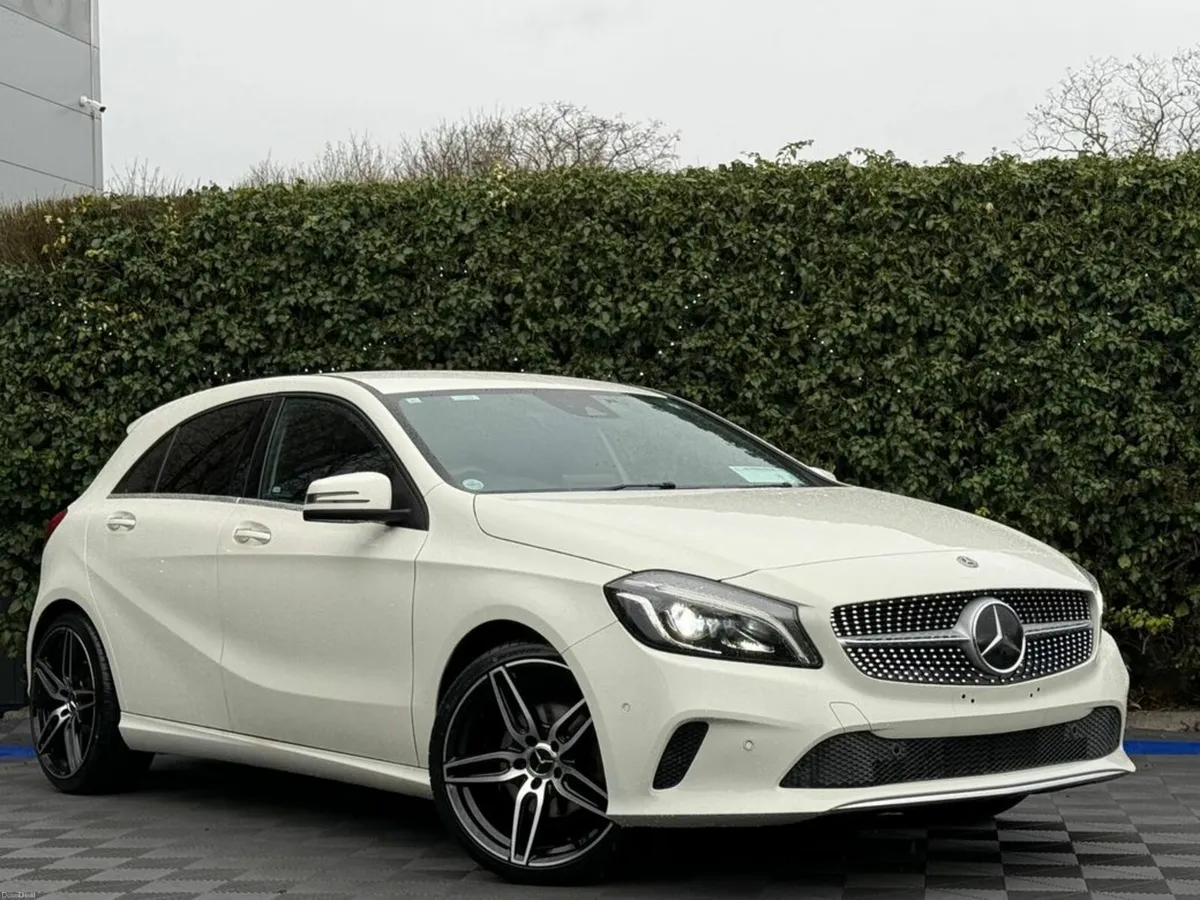 Mercedes-Benz A-Class A180 AMG-STYLE 1.6 AUTO // N - Image 1