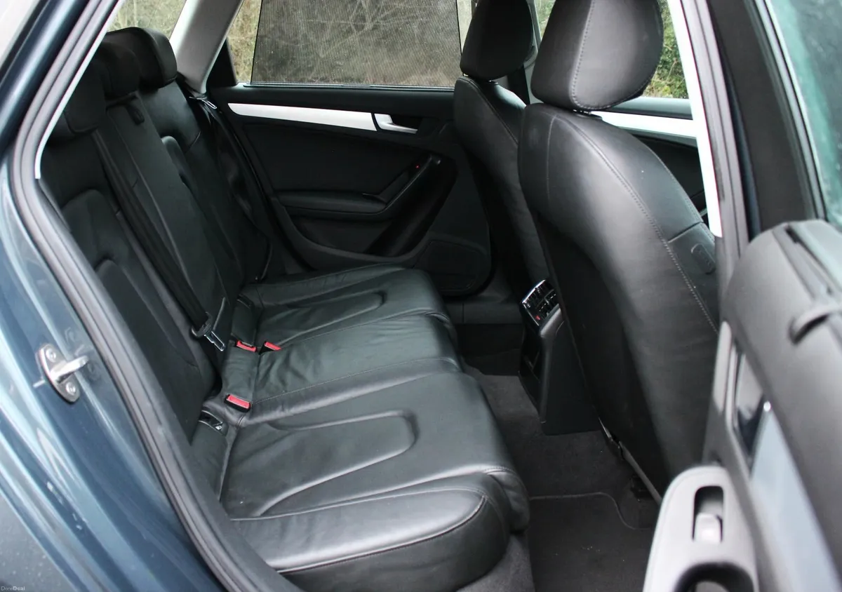 Audi A4 2009 - Image 4